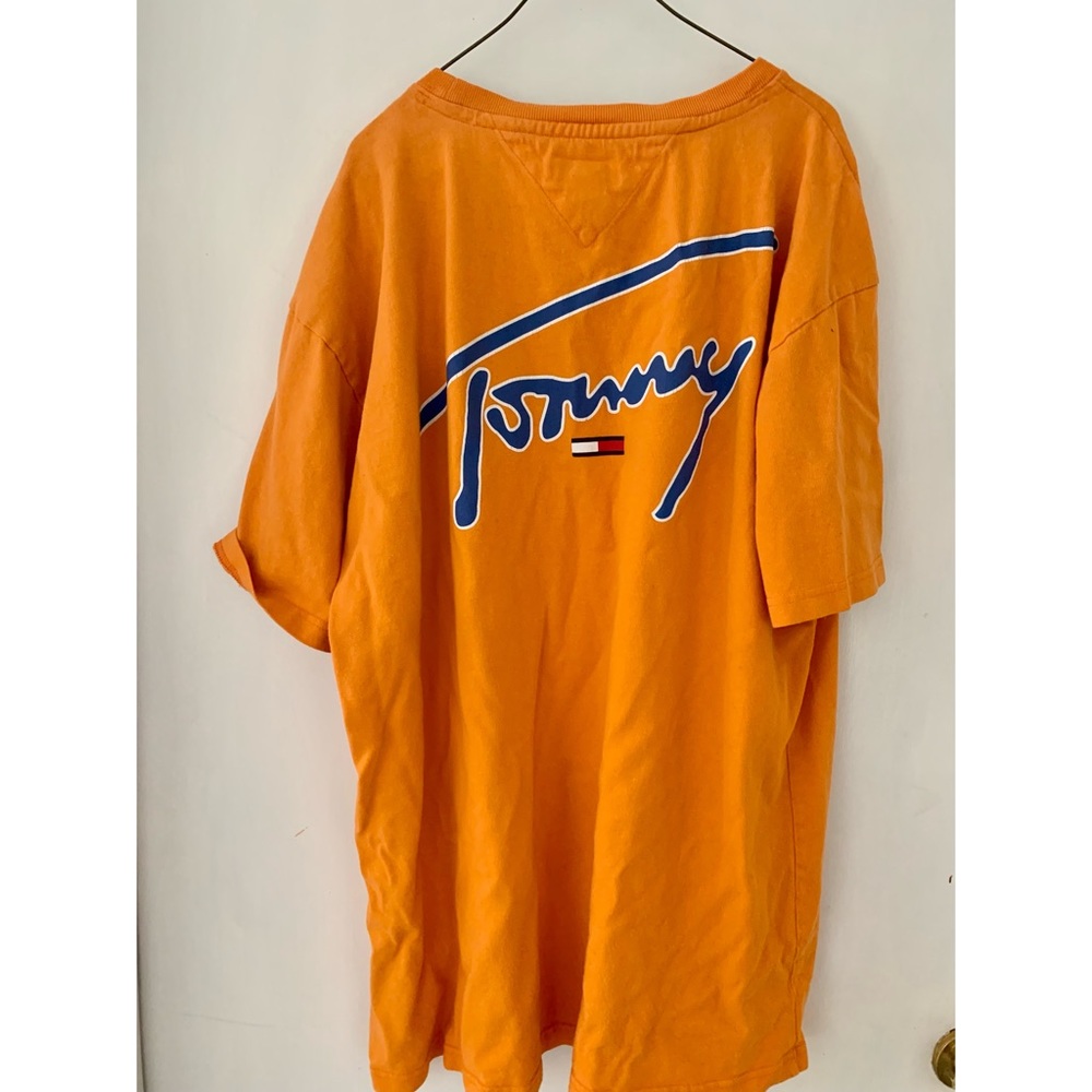 Vintage Tommy Hilfiger shirt